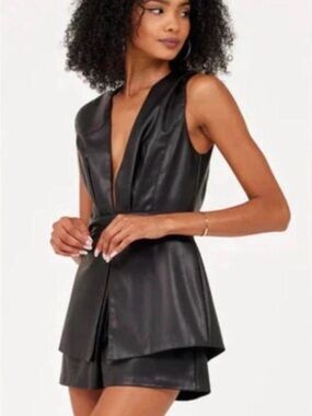 DO+BE Black Top with Gold Logo Detail